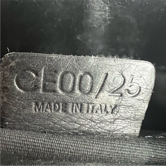 Black calfskin Celine Boogie Bag in VGUC condition - Picture 15 of 16